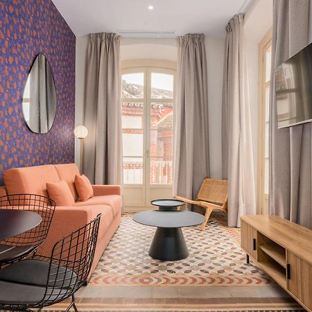 Smartr Malaga Centro Aparthotel Luaran gambar