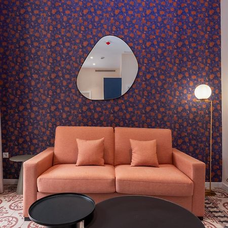 Smartr Malaga Centro Aparthotel Luaran gambar
