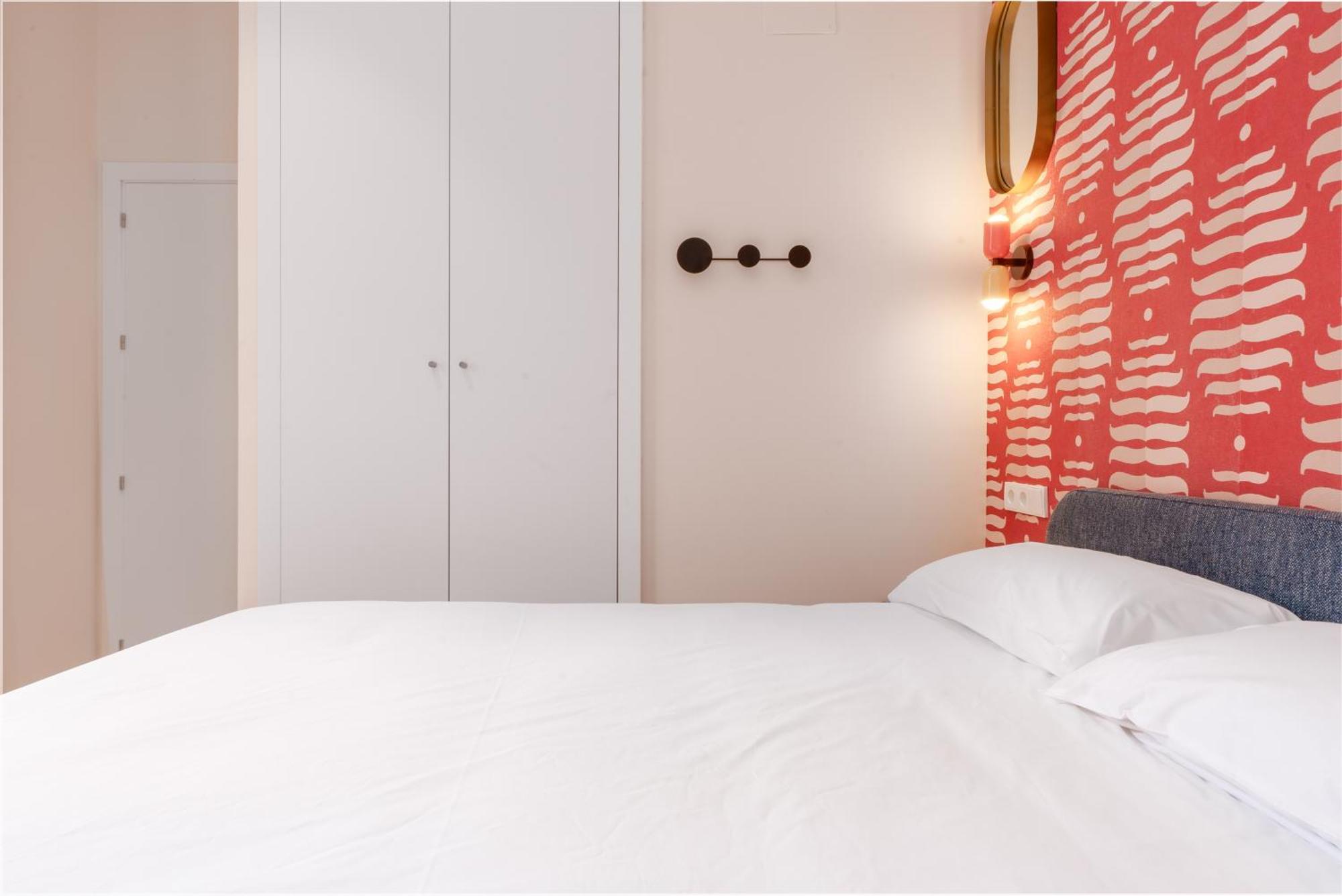 Smartr Malaga Centro Aparthotel Luaran gambar
