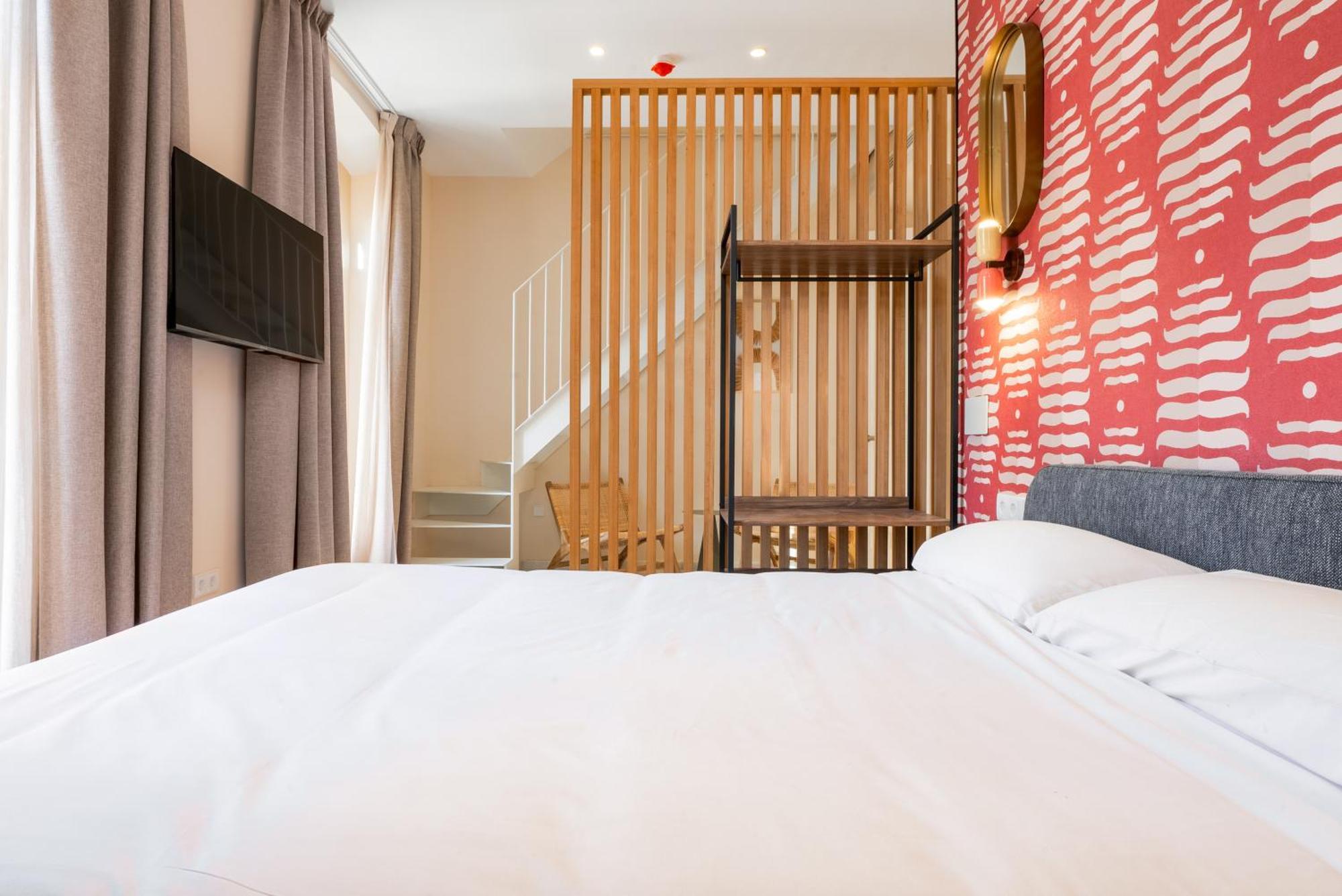 Smartr Malaga Centro Aparthotel Luaran gambar